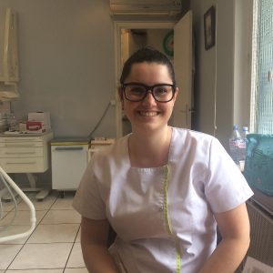 Dr Ana QUEIROS