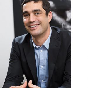 Dr André GAY