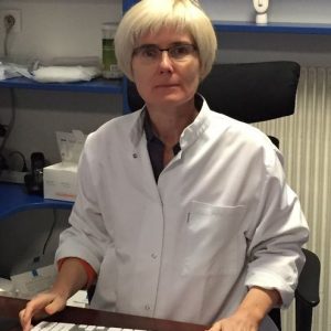 Dr Anne Bellut