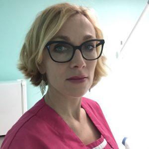 Dr Anne Riaux
