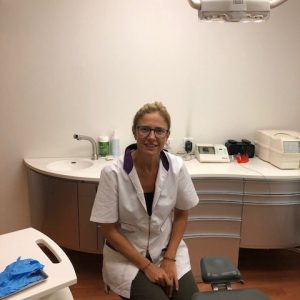 Dr Claire MARCHAL