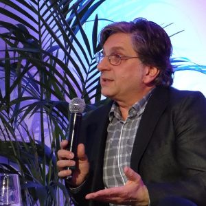 Dr Dan Saragosti