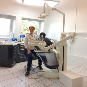 Dr Elena DAVID