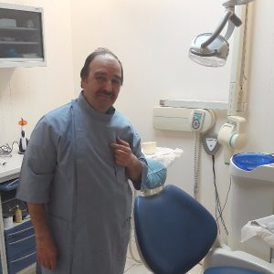 Dr Isy POLITI