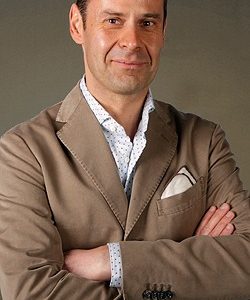 Dr Jean DE WAN