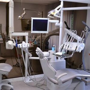 Dr Moustafa BECHNATI