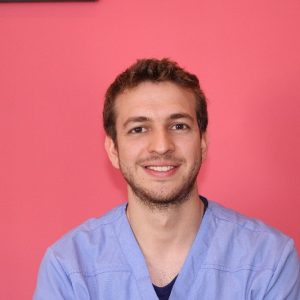 Dr Romain  DEGAEY